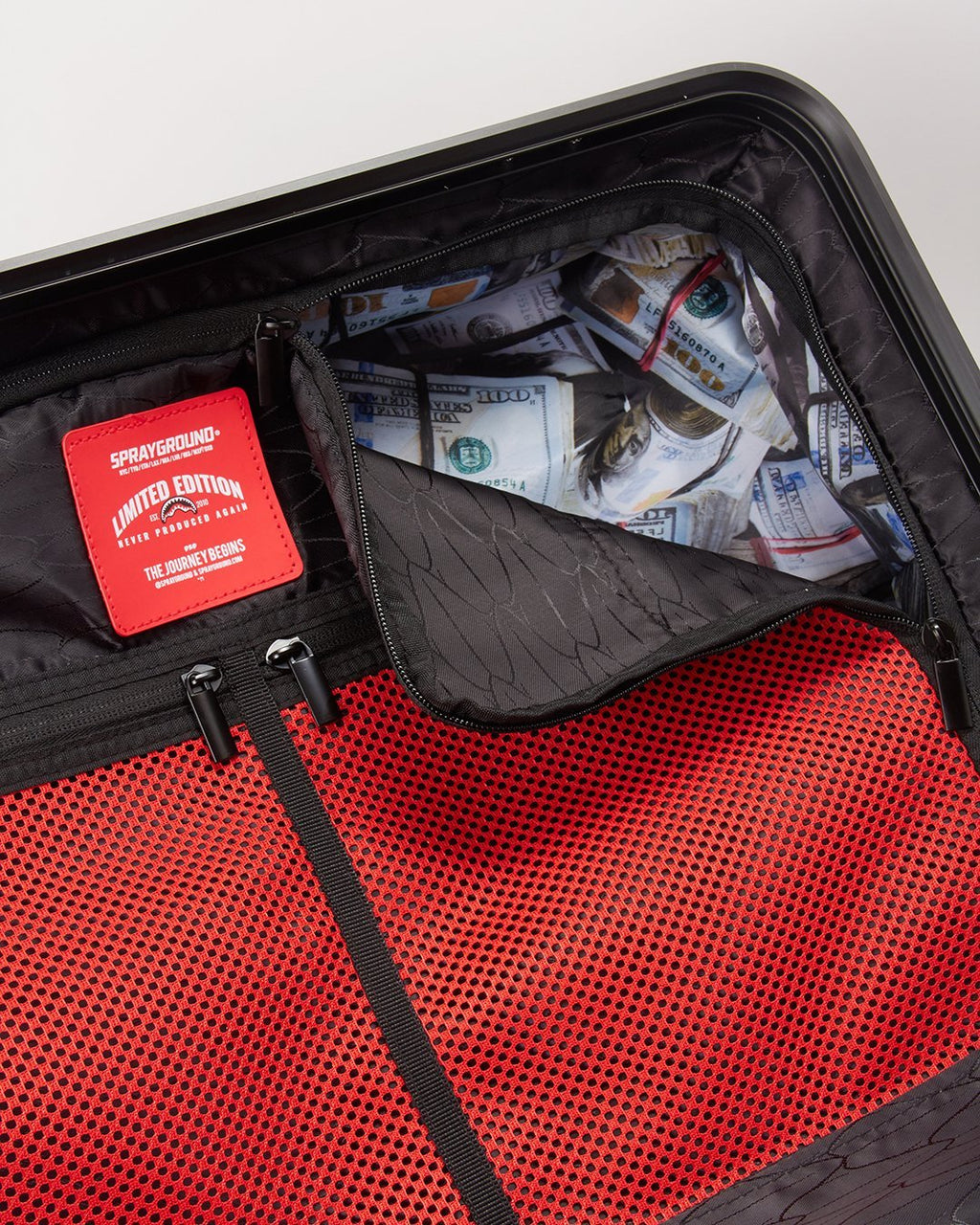 SHARKFLOWER 21.5” CARRY-ON SHARKNAUTICS LUGGAGE